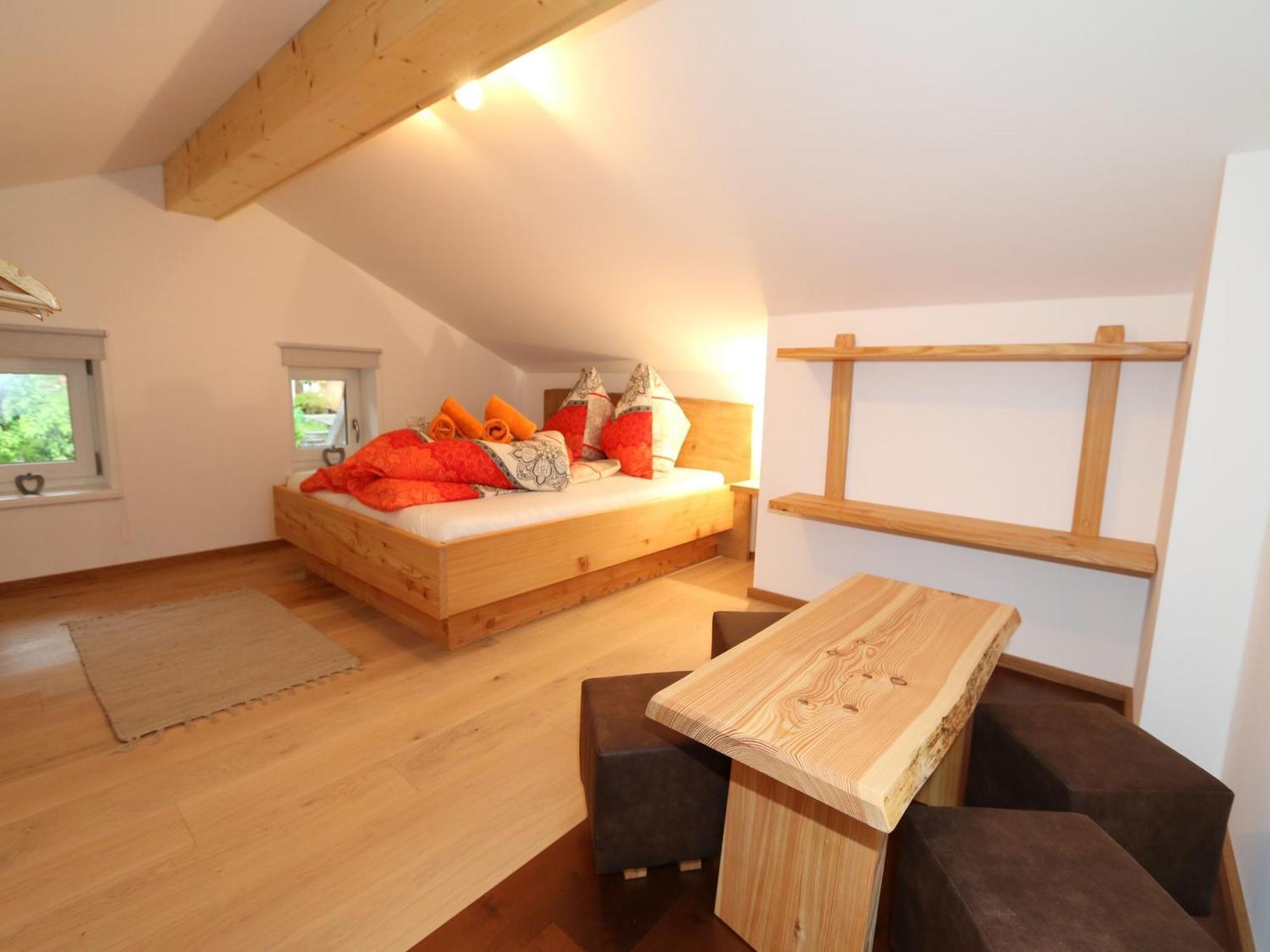 Apartment In With Parking Space Bramberg am Wildkogel